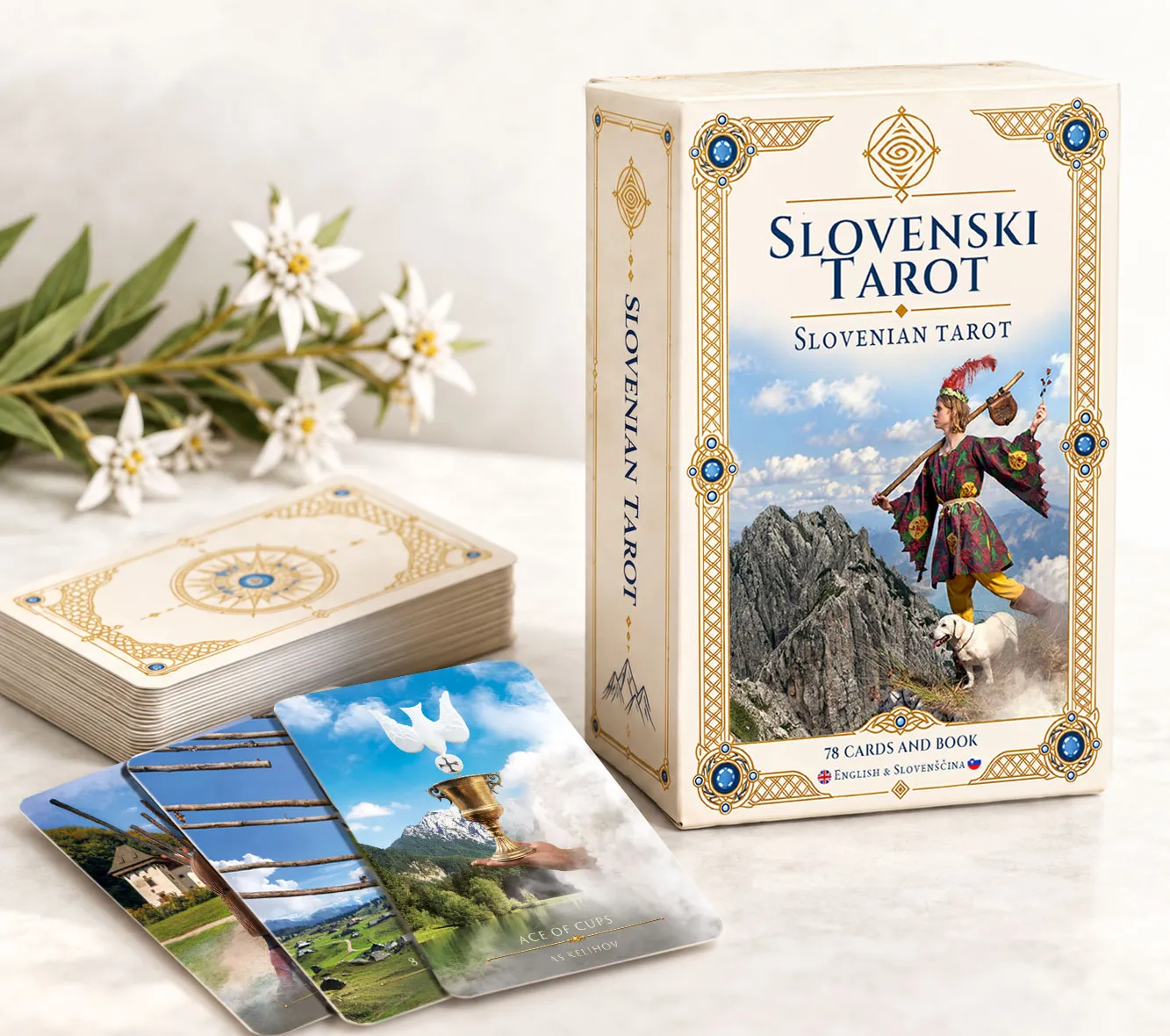 Škatla Slovenski Tarot s kartami in planikami
